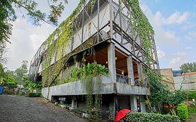 Djourney Hotel Lembang By Escotel